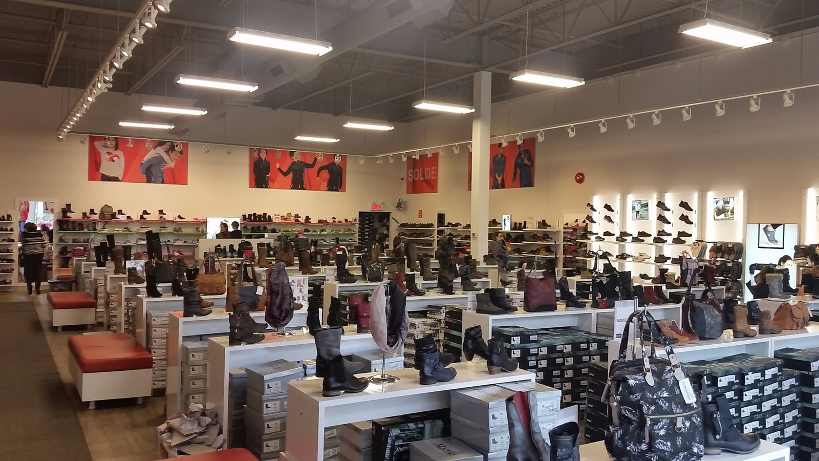 PUBLI-PROMO | Chaussez la petite famille à petit prix chez Chaussures Pop