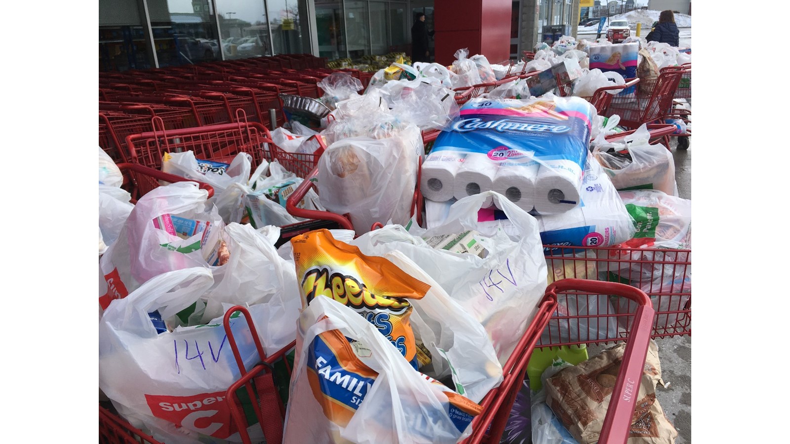 L’AGAVS offre un Noël inoubliable à 17 familles de Vaudreuil-Soulanges