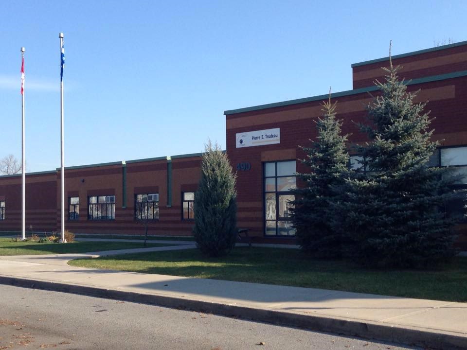 Québec investit près de 16 Millions $ dans la commission scolaire Lester-B-Pearson