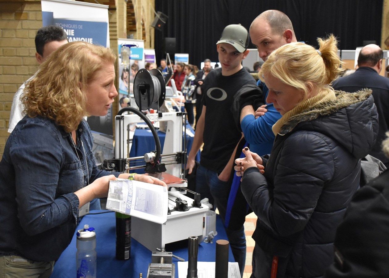 Portes ouvertes: 250 personnes visitent le Collège de Valleyfield