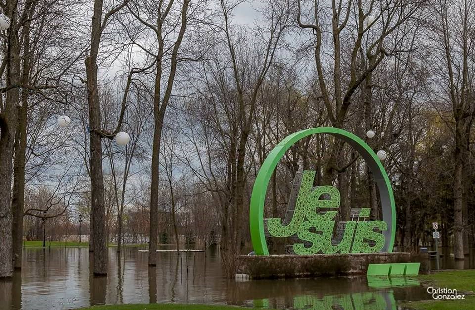 La Ville de Vaudreuil-Dorion surveille la crue des eaux de près