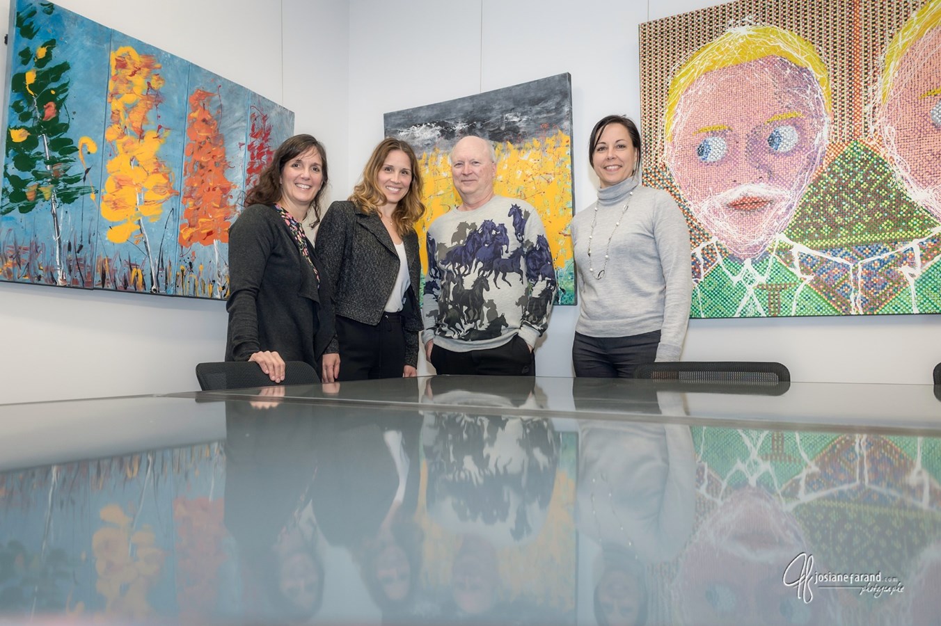 Josiane Farand, administratrice à la CCIVS et au CACVS, Nadine Maltais, DG CACVS, René Tellier, artiste et Nadine Lachance, DG CCIVS.