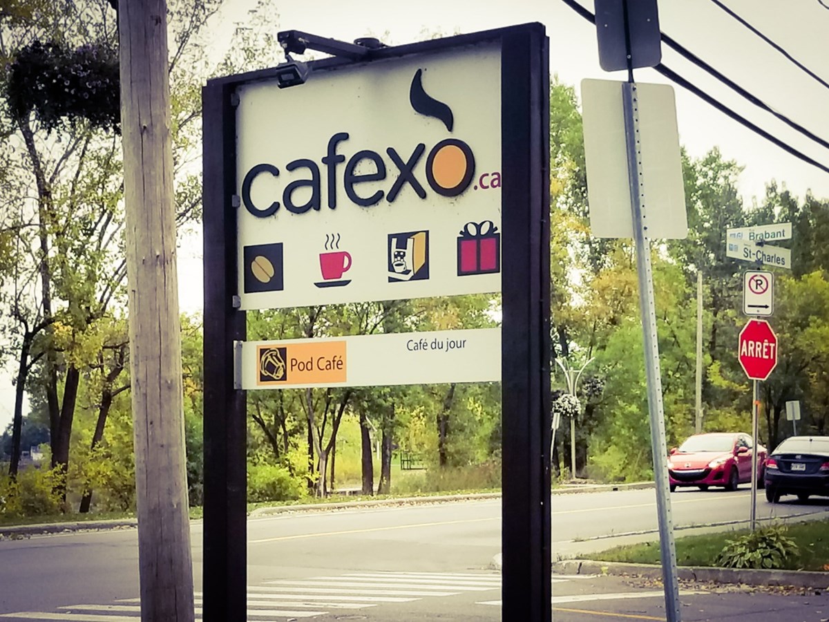 Le Cafexo et le Mikko espresso & boutique font belle figure en dehors de Vaudreul-Soulanges