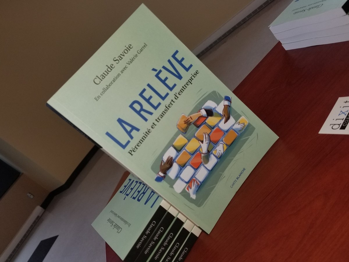 M. Claude Savoie captive les membres de l'AGAIP