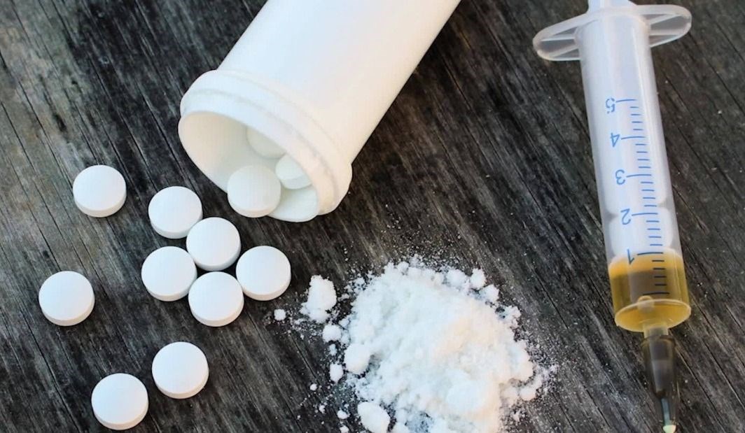 Trafic de fentanyl : une quinquagénaire est arrêtée à Rigaud