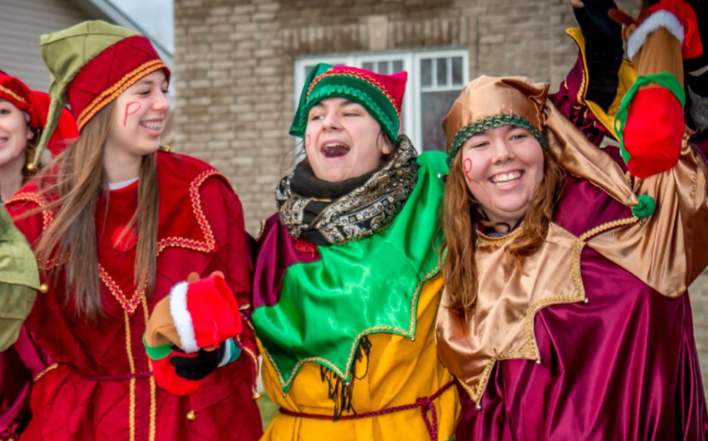Rappel : les lutins du père Noël débarquent à Vaudreuil-Dorion