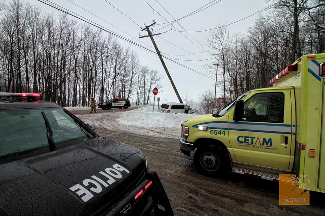 Violente sortie de route à Saint-Polycarpe