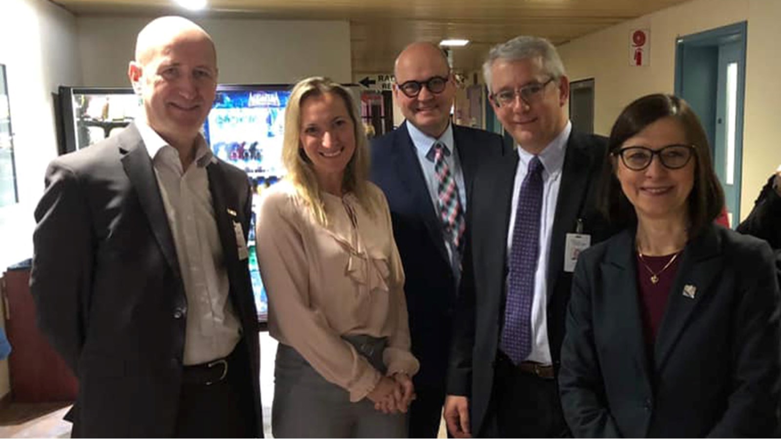 La ministre de la Santé et des services sociaux a visité l’Hôpital du Suroît avec les députés régionaux 