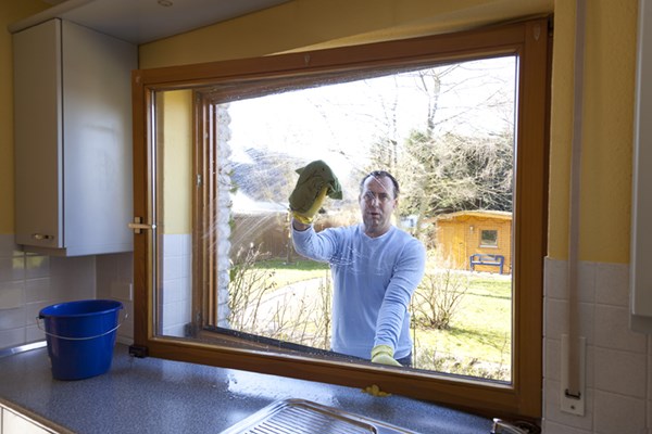 Routine printanière d’entretien d’une maison