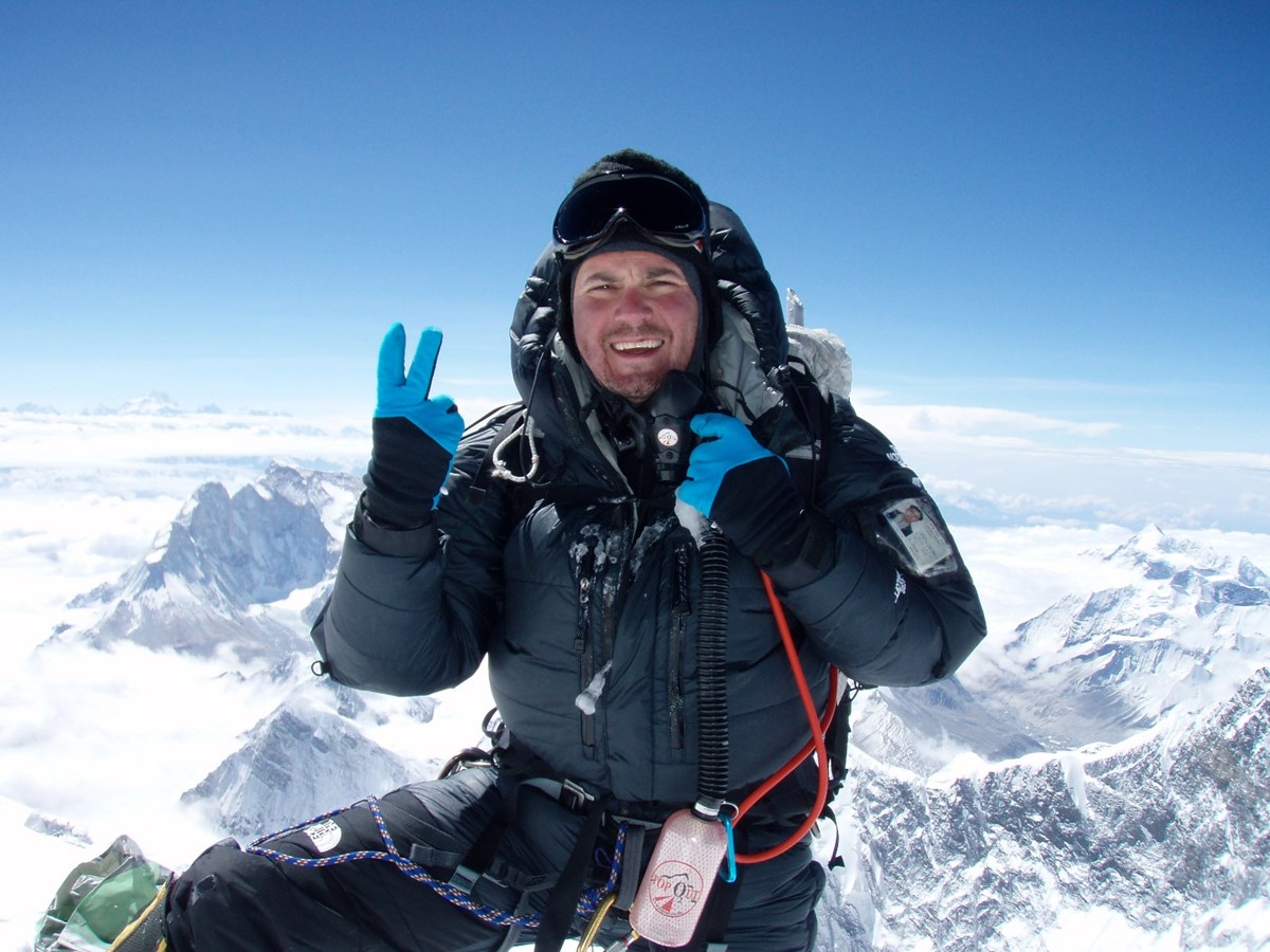 Manuel Pizarro a croisé d’incroyables personnages à la conquête du sommet de l’Everest.