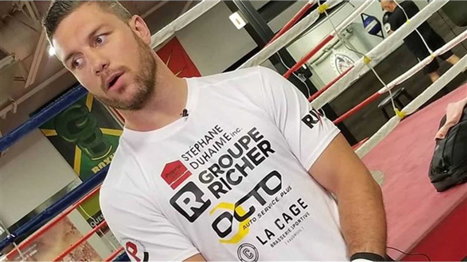 Après six mois d'inactivité, Francis Lafrenière a eu le dessus sur son adversaire le 25 mai dernier pour ajouter une victoire de plus à sa fiche. 