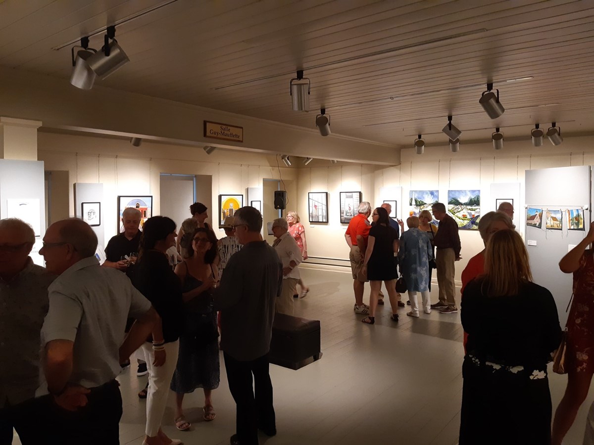 Le regroupement d'artistes Traitdartiste exposera tout l'été au Musée régional