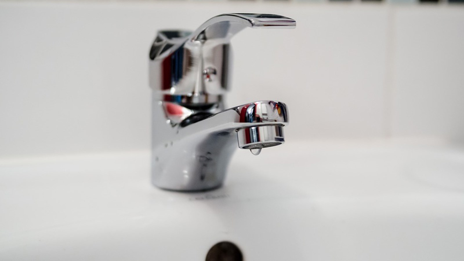 Lors de la remise en service du réseau et jusqu'à nouvel ordre, la municipalité demande à tous les citoyens concernés de faire bouillir l’eau à gros bouillons 1 minute avant de la consommer, ou utilisez de l’eau embouteillée.