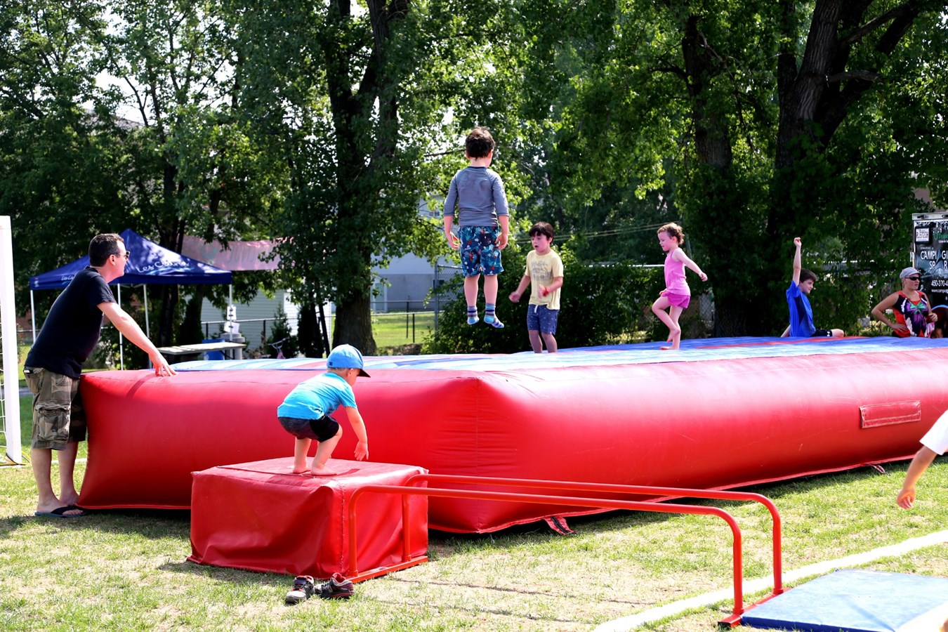 La Fête de la Thuya arrive à grands pas