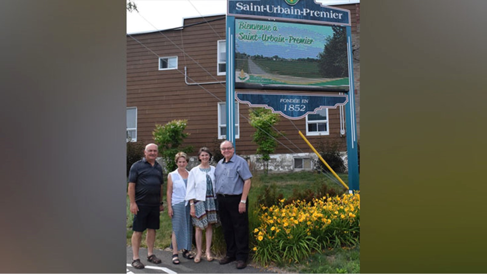 Saint-Urbain-Premier: une entrée de village accueillante depuis près d’un mois