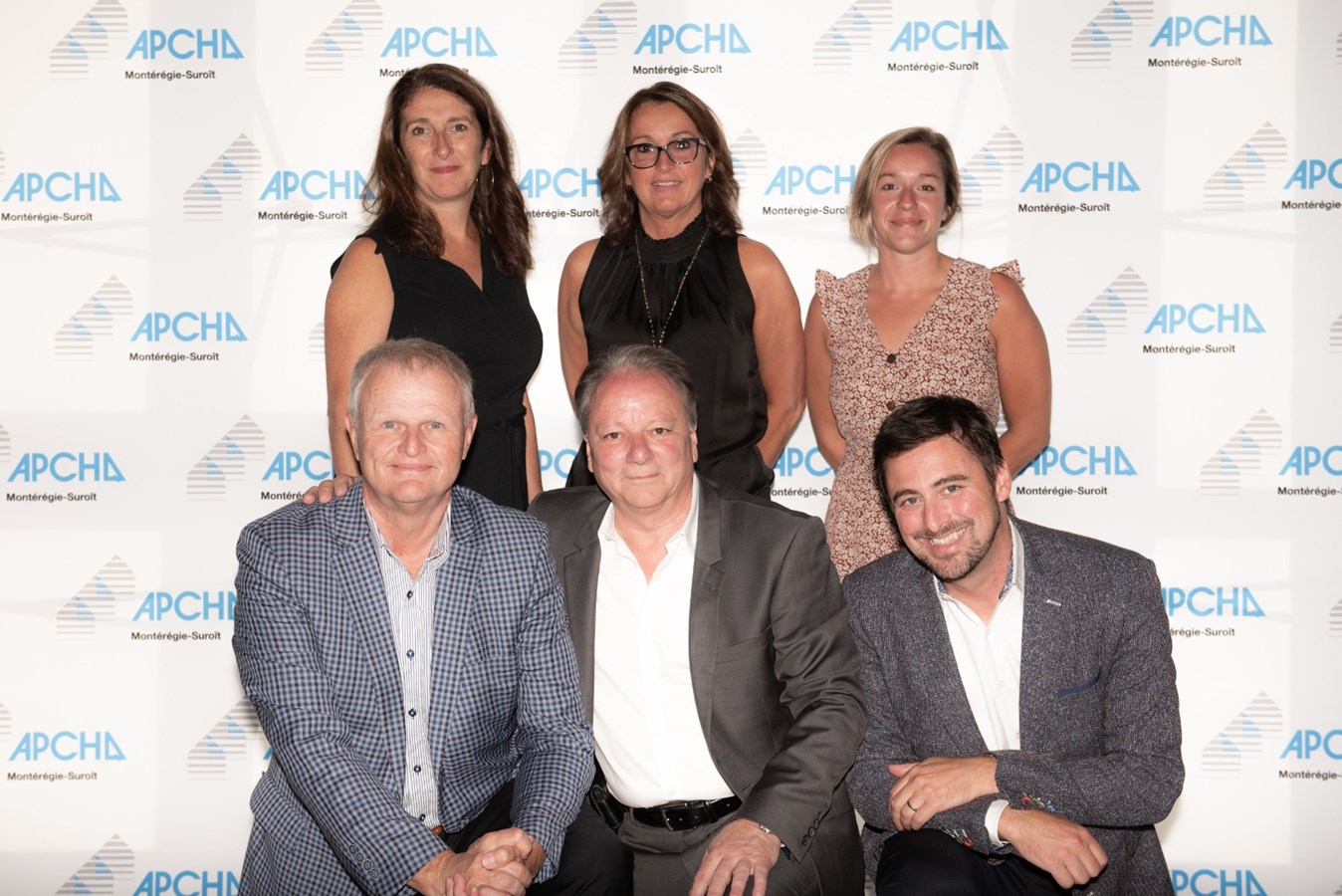 L'APCHQ remet 5 000 $ au Centre d'action bénévole L'Actuel