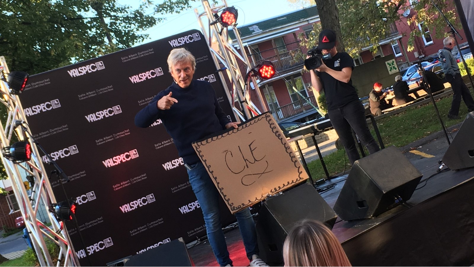 Alain Choquette a offert un avant-goût de son spectacle lors du lancement de la programmation 2019-2020. 
