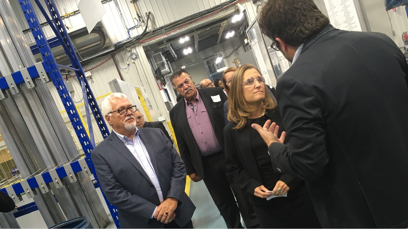 Une entreprise de Salaberry-de-Valleyfield accueille la ministre des Affaires étrangères