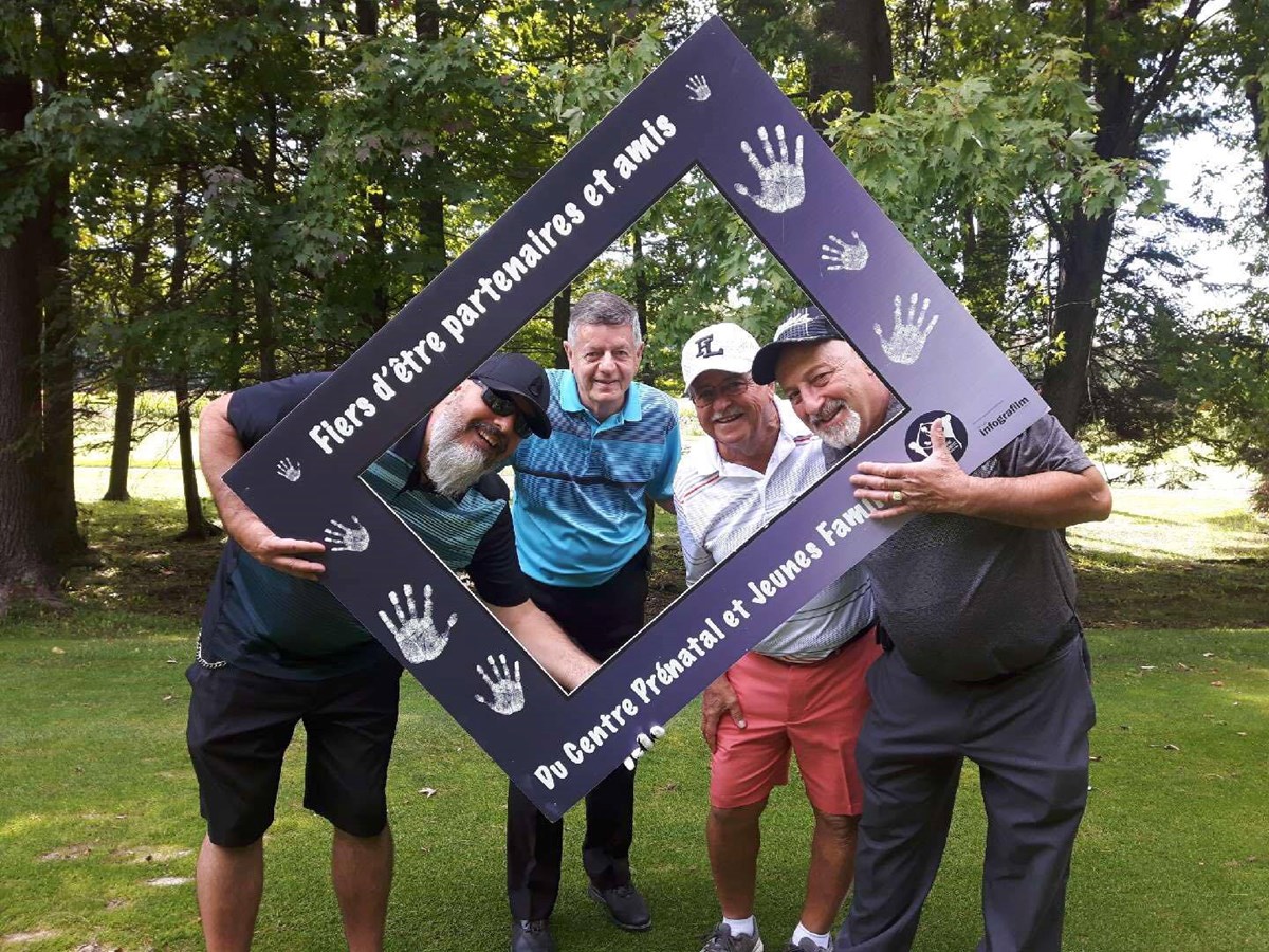 Une troisième édition réussie pour le tournoi de golf annuel du Centre prénatal et jeunes familles