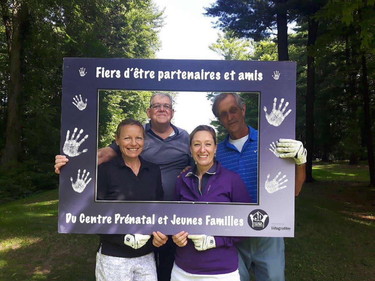 Une troisième édition réussie pour le tournoi de golf annuel du Centre prénatal et jeunes familles