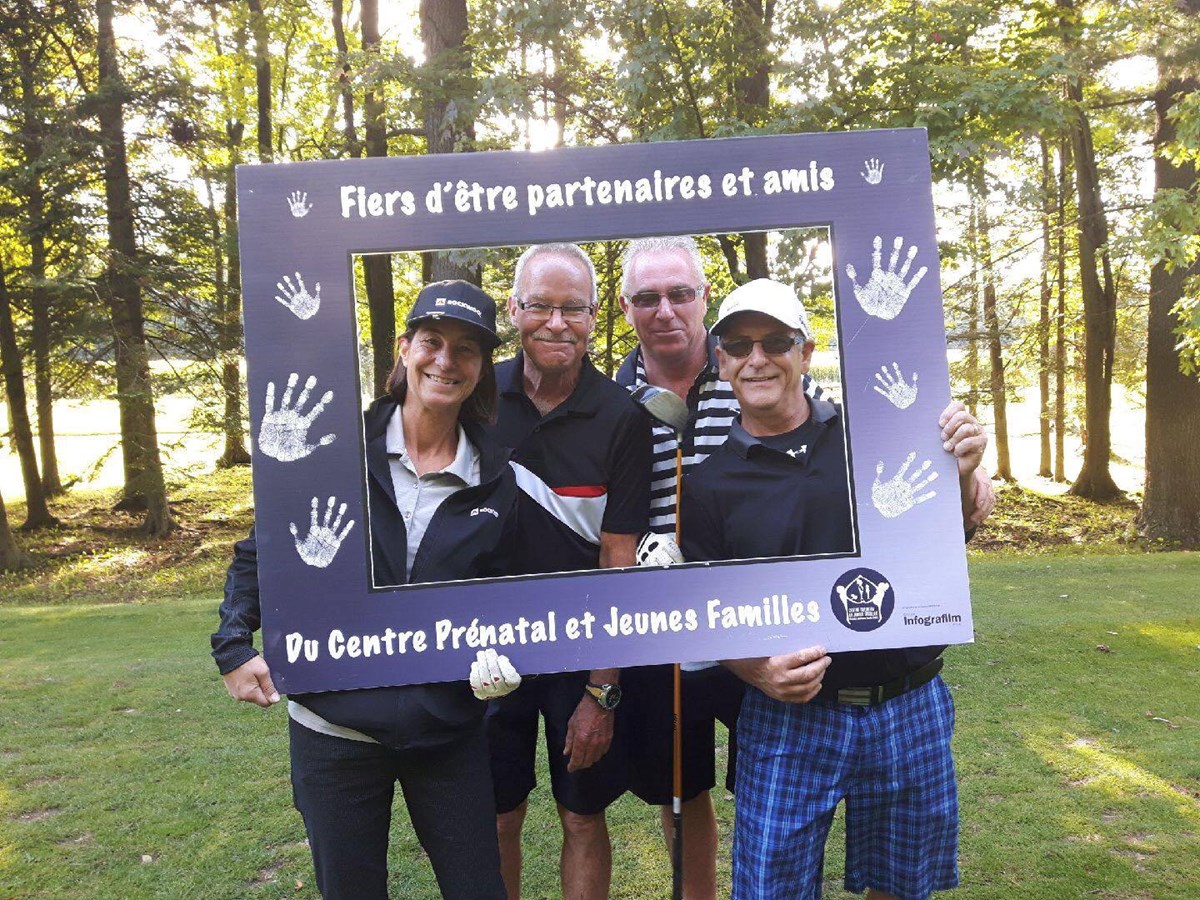 Une troisième édition réussie pour le tournoi de golf annuel du Centre prénatal et jeunes familles