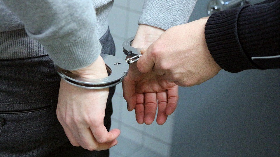 Arrestation pour vols et fraudes à Vaudreuil-Dorion