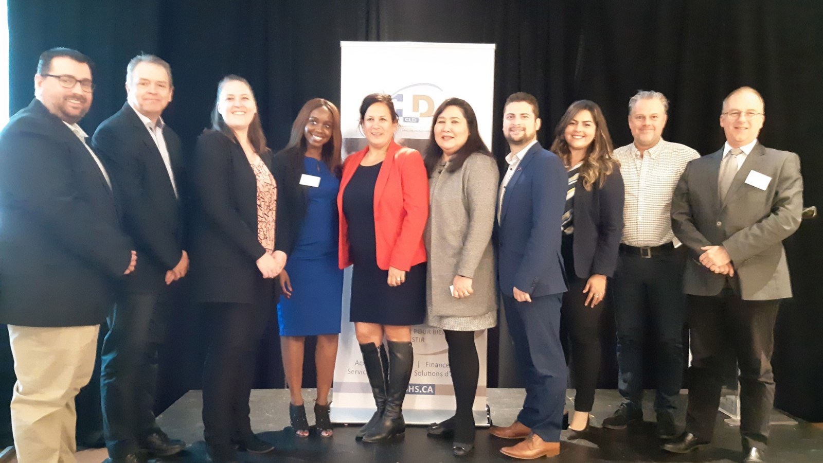 M. Lemieux a pris la pose avec les conférenciers de ce déjeuner organisé par le CLD.