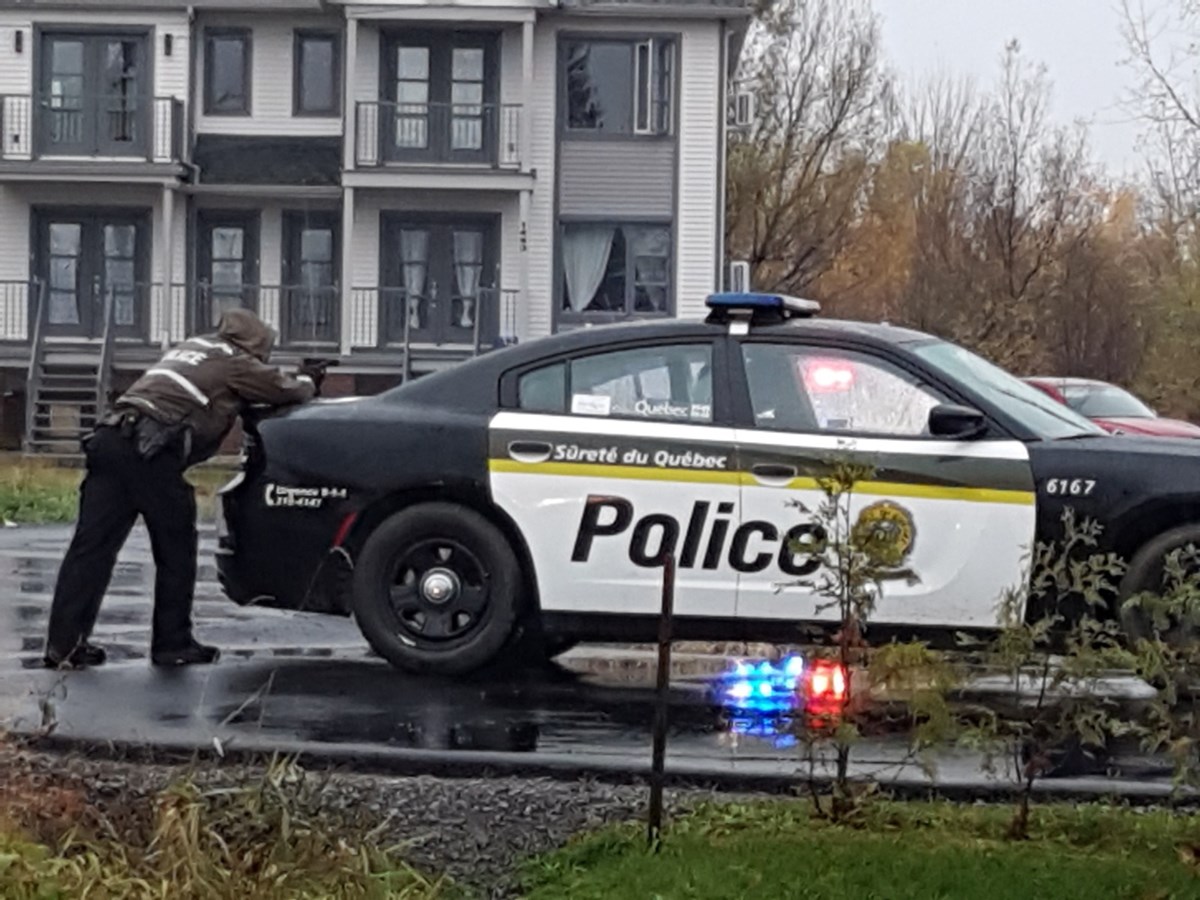 Un individu tient les policiers en alerte depuis plus deux heures à Saint-Lazare