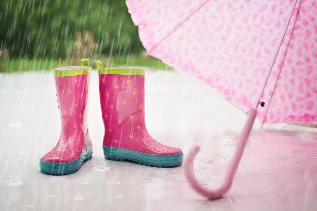 Pluie abondante et forts vents sont prévus pour la soirée d'Halloween