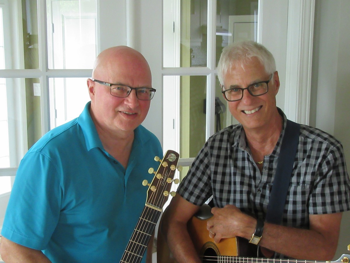 Gilles Pilon et Pierre Monfils présentent "Les gens heureux" à la Maison Félix-Leclerc