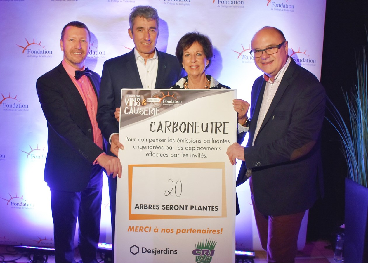 Une autre réussite pour l'événement-bénéfice Vins et causerie de la Fondation du Collège de Valleyfield