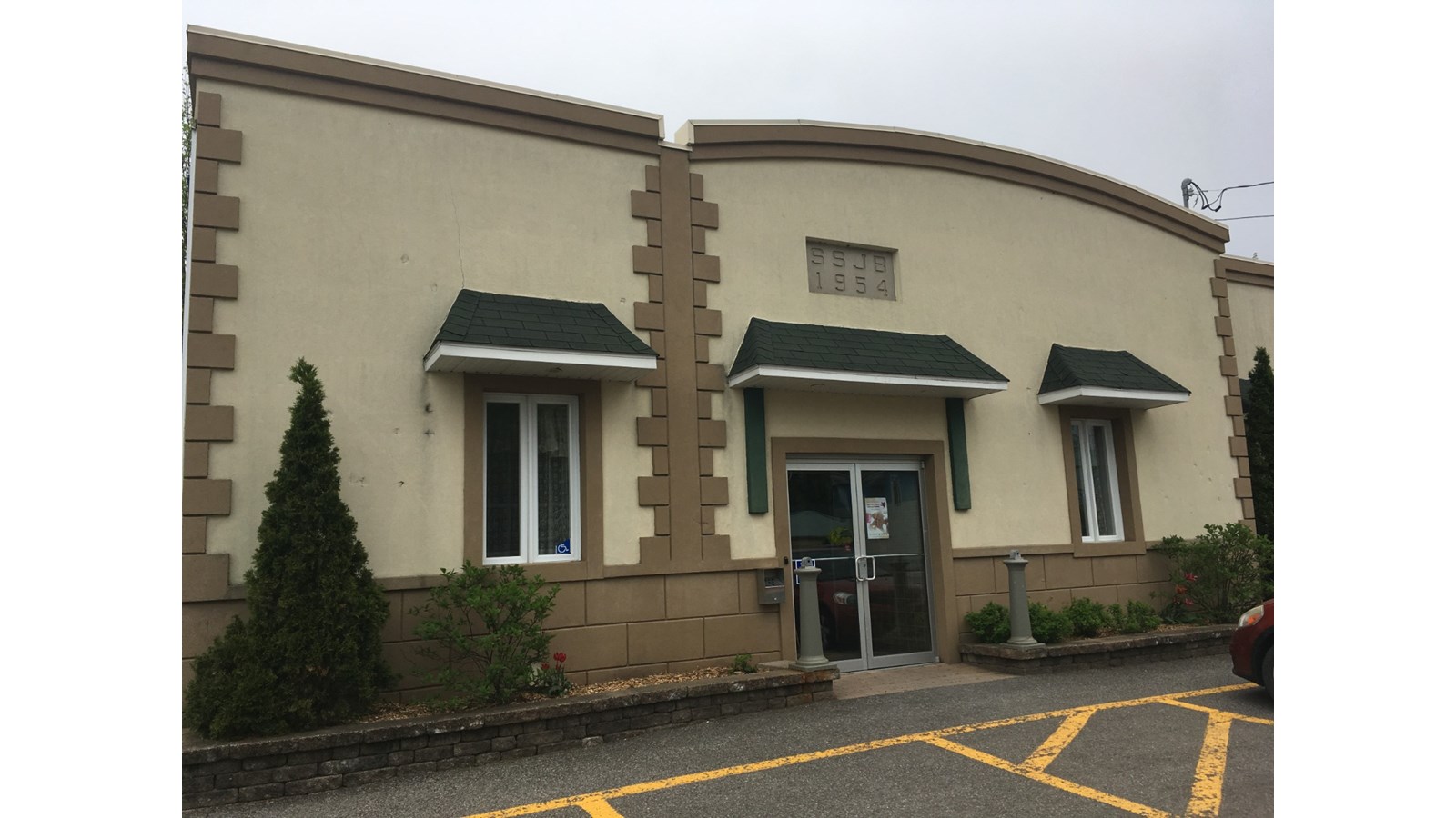 Le centre communautaire de Sainte-Martine est situé au 13 rue Ronaldo-Bélanger.