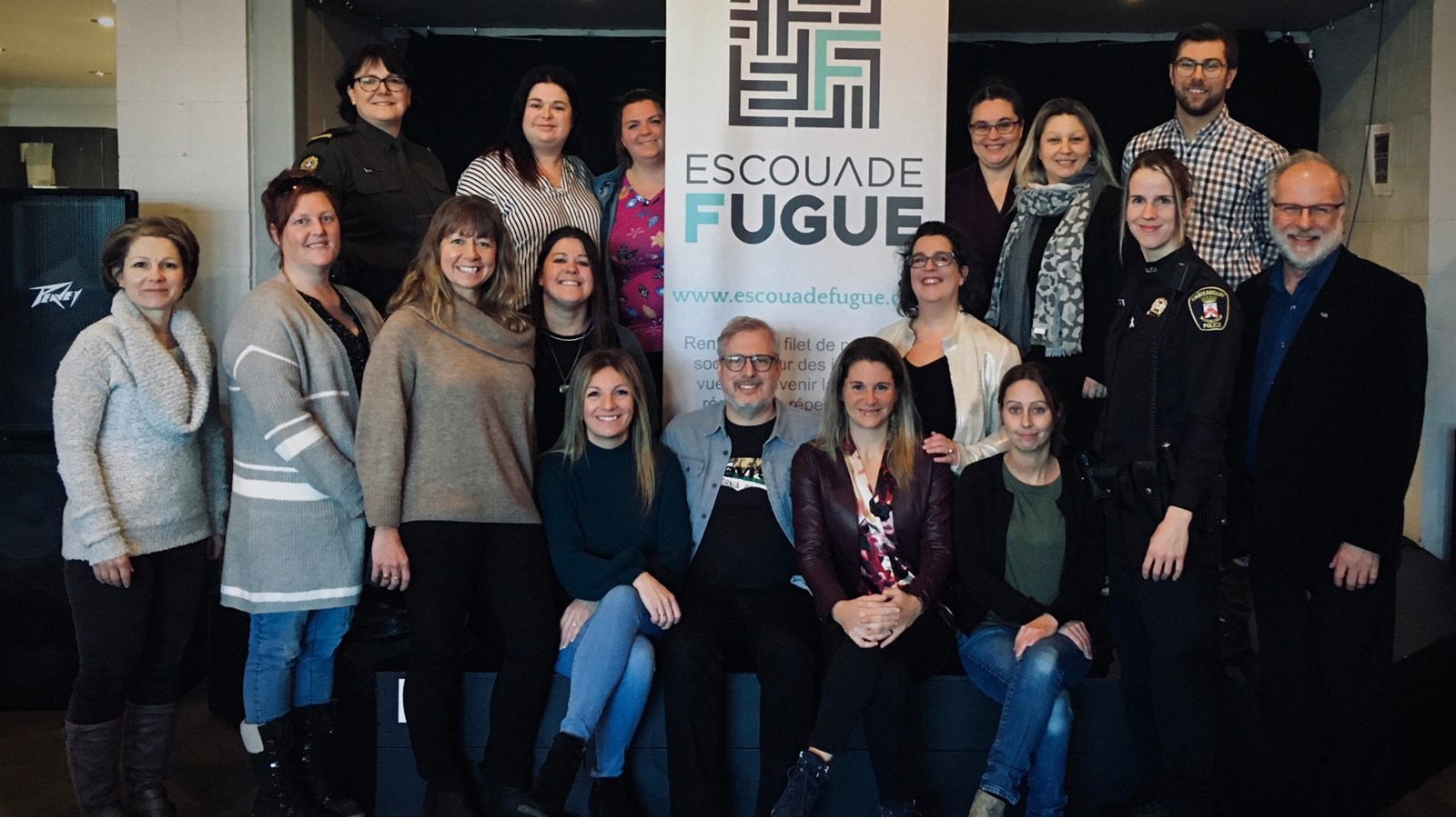 Les partenaires de l’Escouade Fugue ont pris la pose pour l'occasion. On y retrouve des représentants des organismes suivants: Antichambre 12-17 inc, Centre intégré de santé et de services sociaux (CISSS) de la Montérégie-Est, Centre intégré de santé et de services sociaux (CISSS) de la Montérégie-Ouest , Commission scolaire de la Vallée-des-Tisserands, Justice Alternative du Suroît, Liberté de Choisir, Maison des jeunes de Beauharnois, Maison de la jeunesse 12-17 de Valleyfield, Pacte de rue , Service de police de Châteauguay
et la Sûreté du Québec.