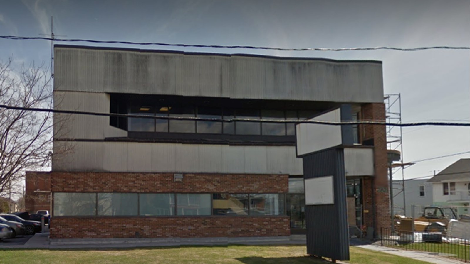 La conférence se tiendra à la salle Marie-Jeanne-Perron-Clairmont de l'Édifice Raphaël-Barrette, situé au 222, rue Alphonse-Desjardins à Salaberry-de-Valleyfield.