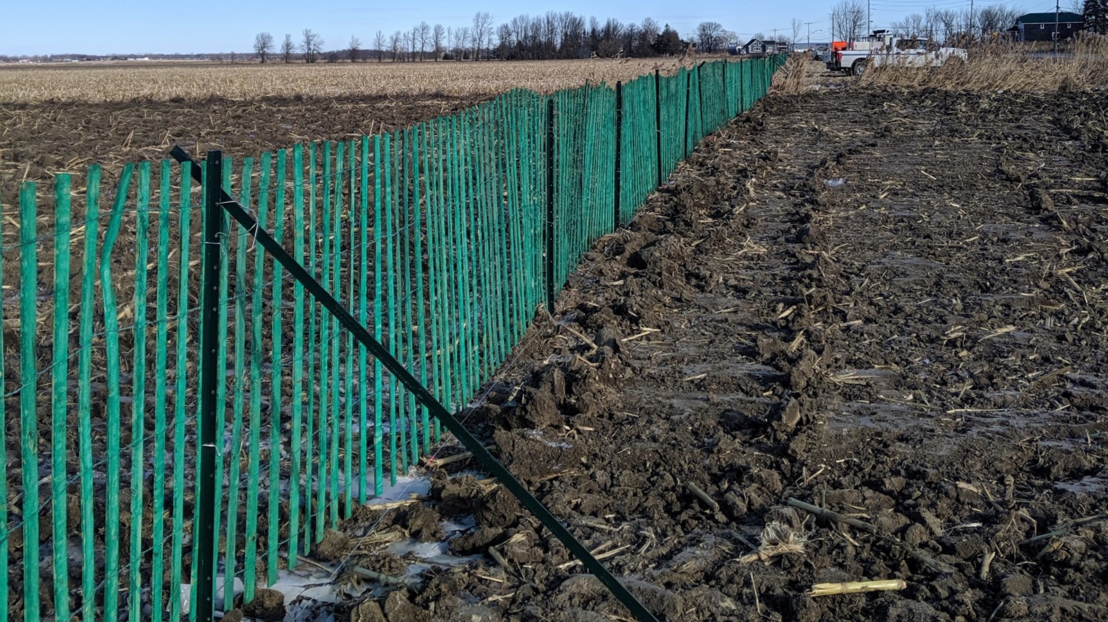 L'installation d'une clôture à neige ce lundi sur la section de cette route qui a fait huit morts seulement cet automne figure parmi les mesures annoncées dans le plan d'action du MTQ