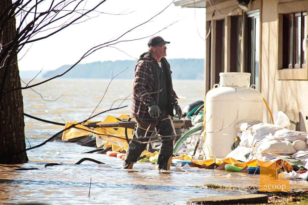 Avril 2019 : Les inondations, l'éclatement d'un conseil municipal un partenariat unique font les manchettes
