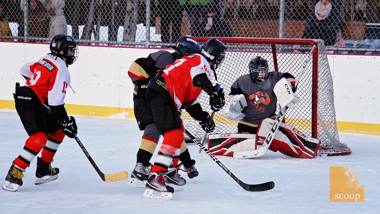 Du hockey parascolaire pour encourager les bons comportements