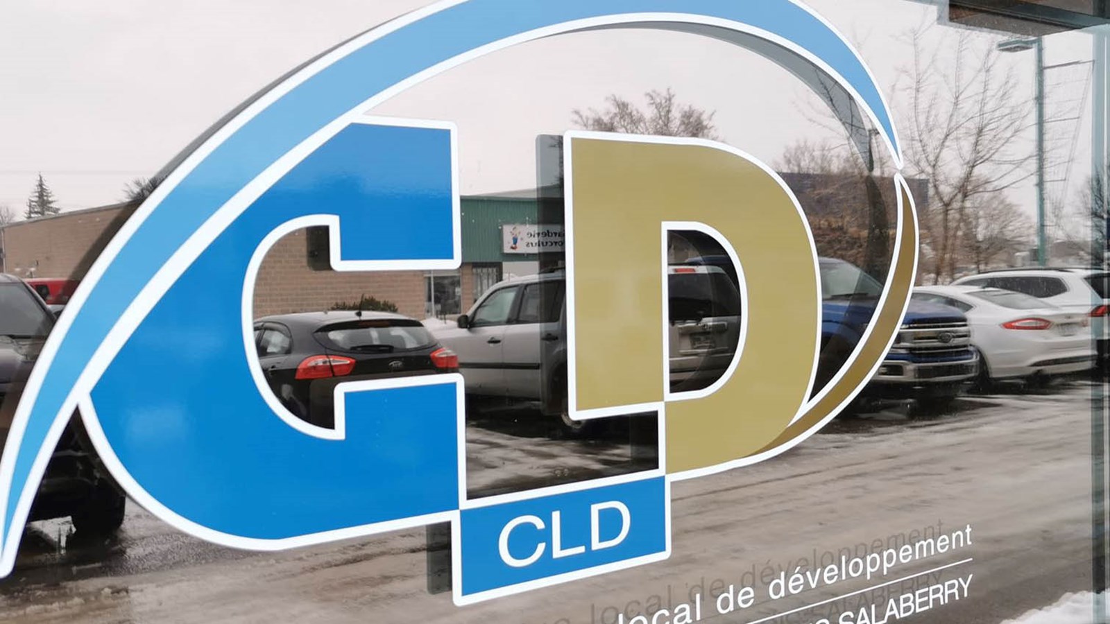 Plusieurs mesures en place pour aider les entreprises d'ici à gérer les fonds de roulement