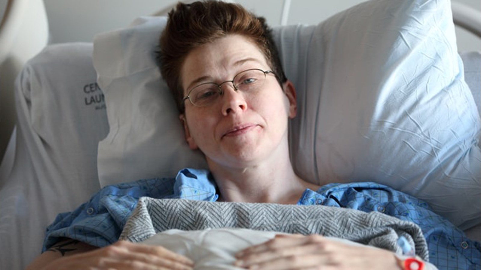 Avec plus de 375 téléviseurs disponibles à l’Hôpital du Suroît et à l’Hôpital Anna-Laberge, ce mode de divertissement est maintenant accessible à l’ensemble des patients étant hospitalisés dans ces établissements.