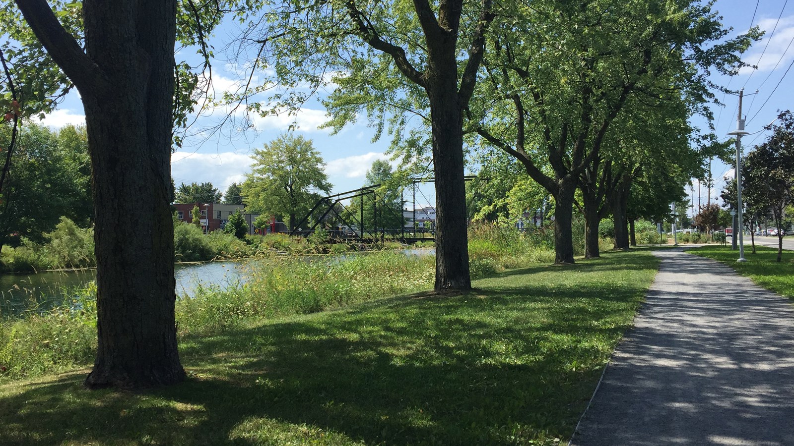 Parcs et espaces verts: rouverts partiellement à Salaberry-de-Valleyfield dès demain