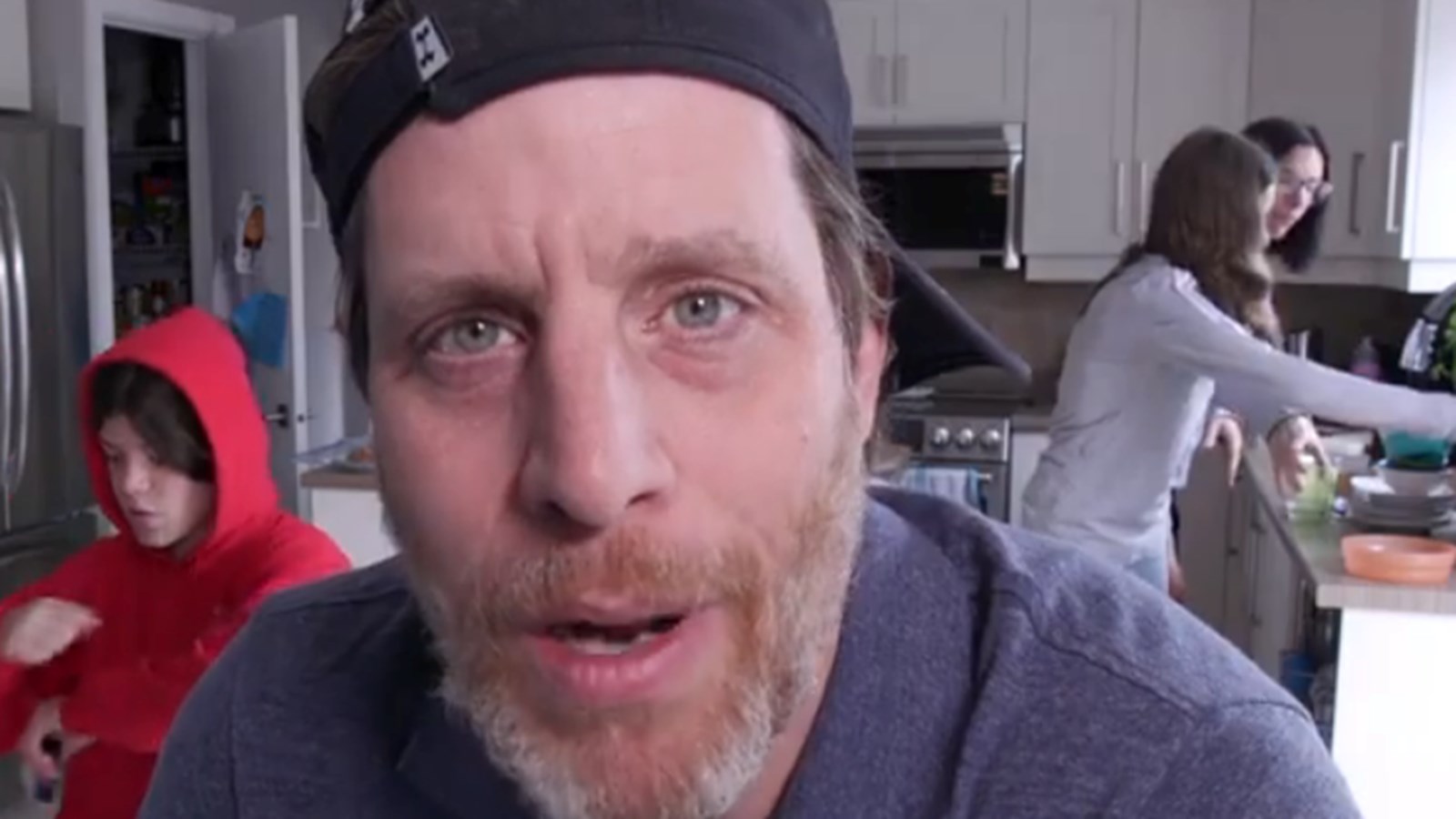 Patrick Richard alias Coach de papa, entrepreneur et communicateur bien connu dans la région démystifie pour les parents « l’adolangue. » dans une récente capsule publiée sur les réseaux sociaux.