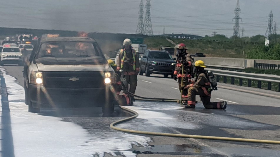 Intervention toujours en cours sur l'autoroute 30 à Beauharnois