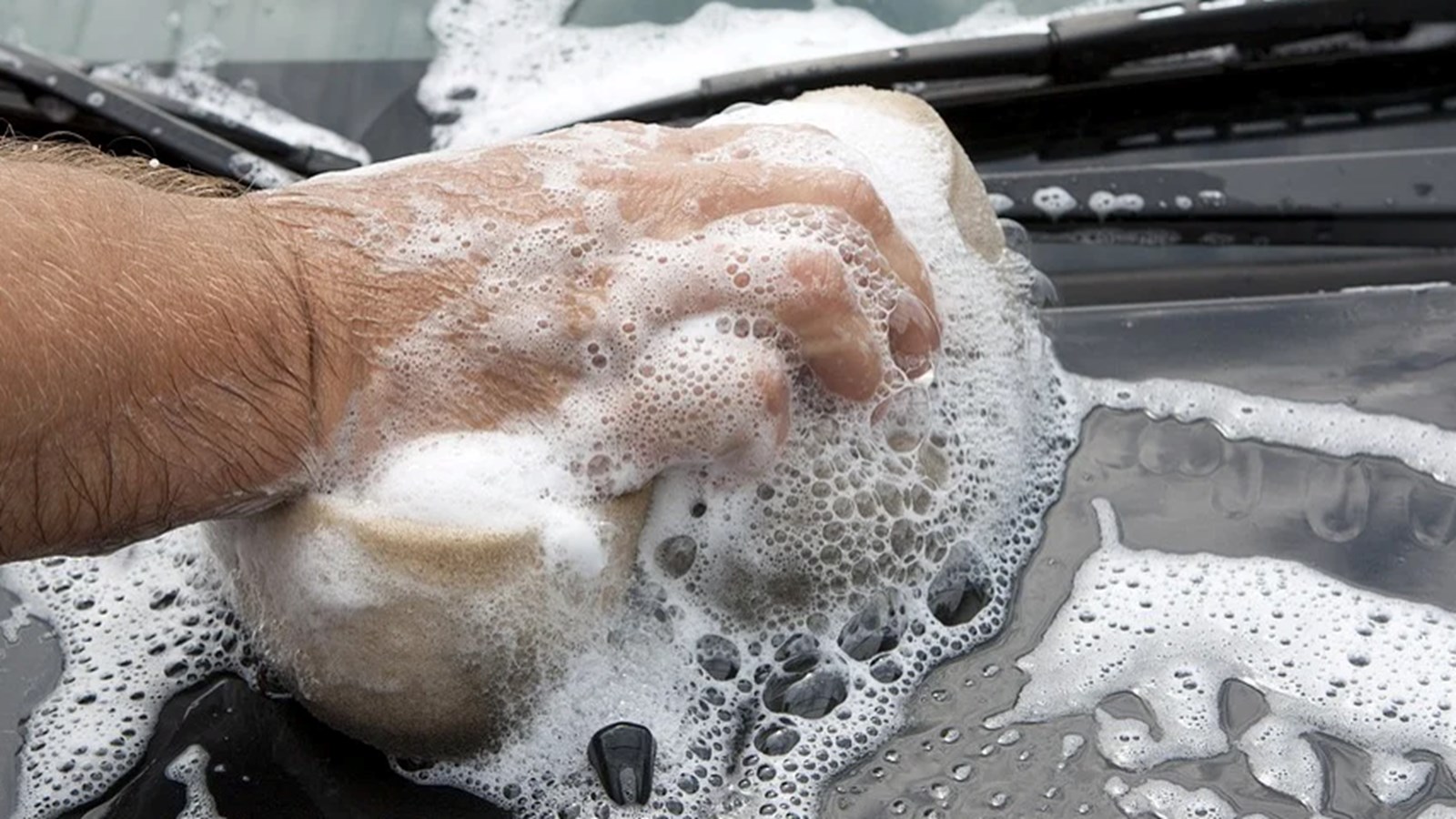 La Ville de Beauharnois sollicite également la population à s’abstenir d’utiliser l’eau potable pour laver leur voiture ou toute autre activité non essentielle.