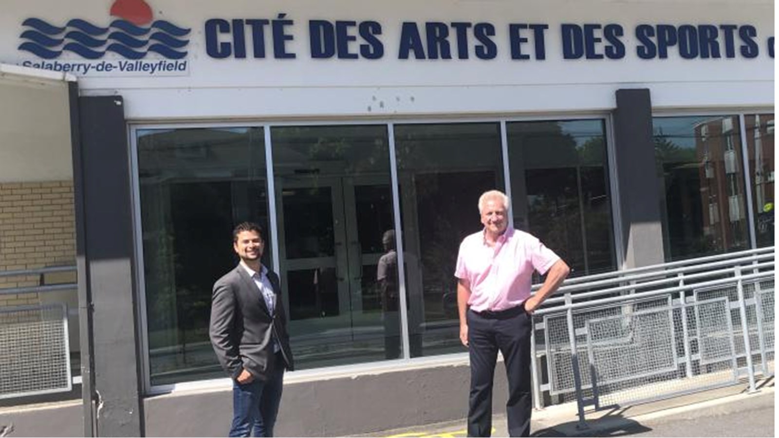 Monsieur Lemieux et monsieur Therrien mentionnent que la qualité de l’équipe d’animateurs, la collaboration des parents et la complicité des enfants seront la clé pour assurer le succès des activités dans ce contexte aussi particulier.