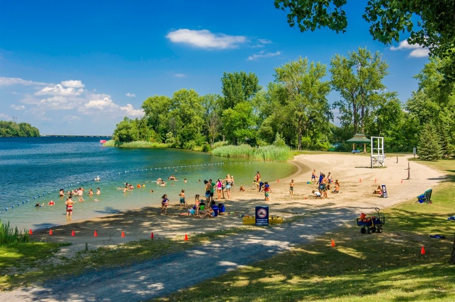 Accès restreint à la plage de Salaberry-de-Valleyfield
