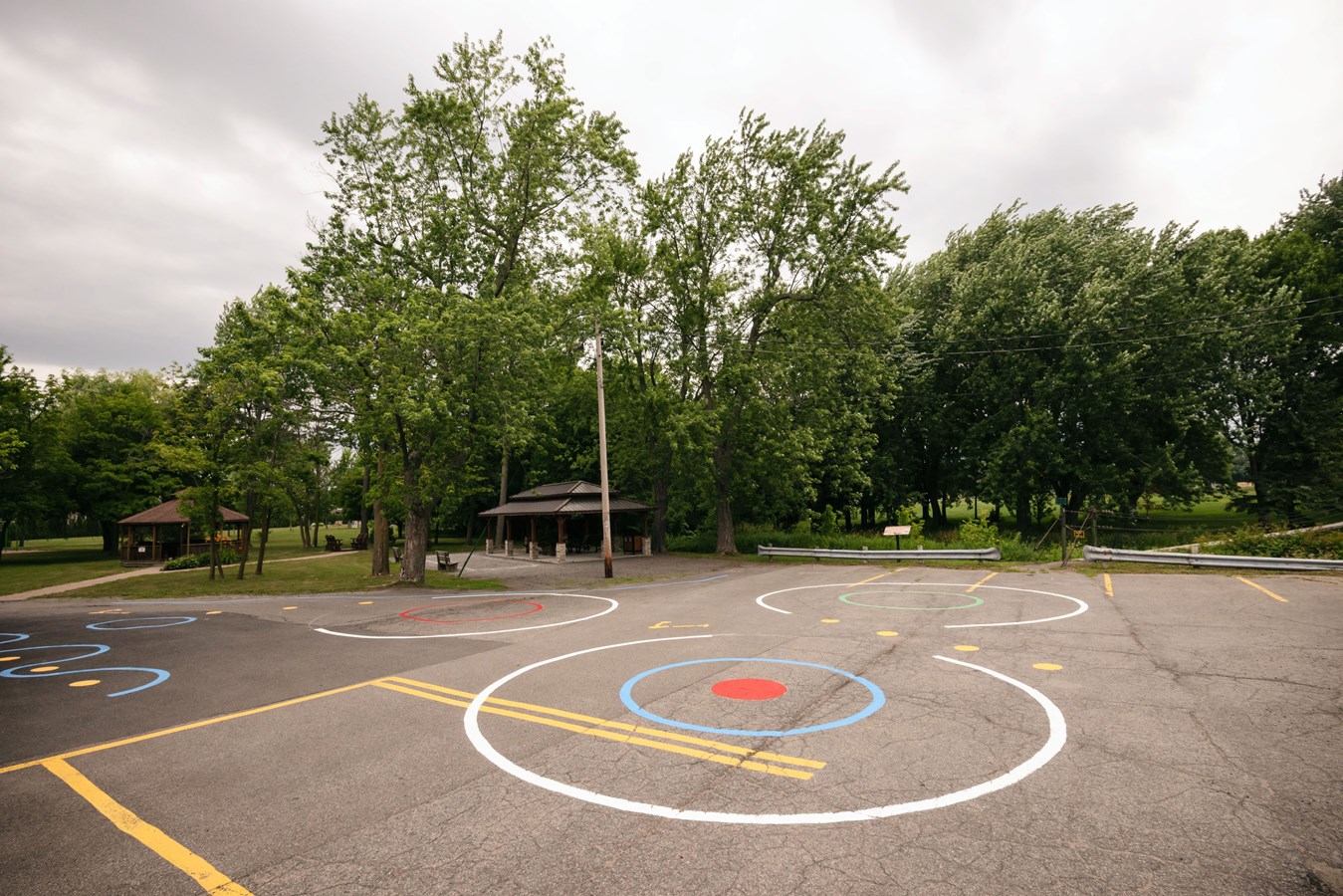 Saint-Louis-de-Gonzague propose un parcours ludique et coloré