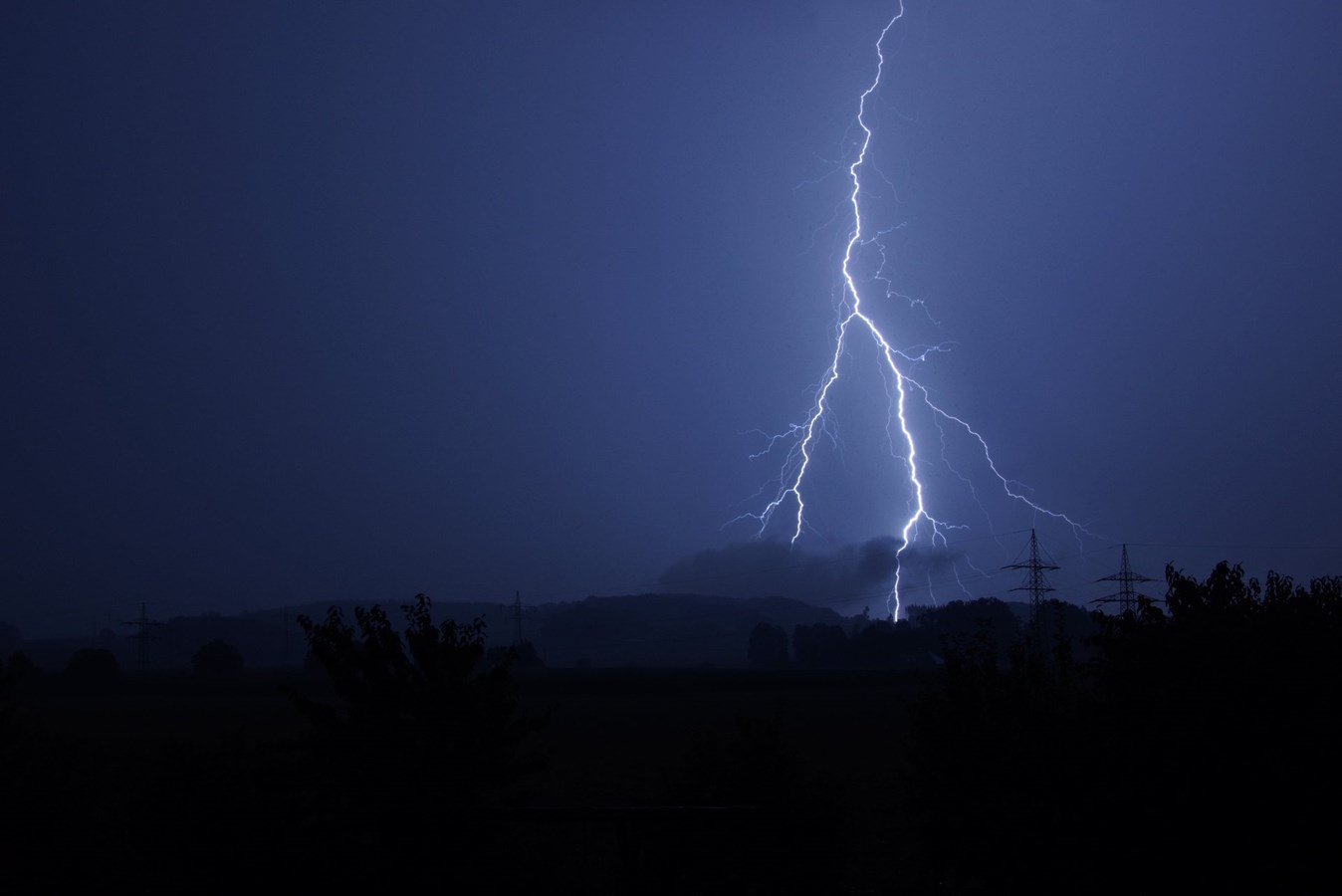 Une veille d'orages violents plane sur la région