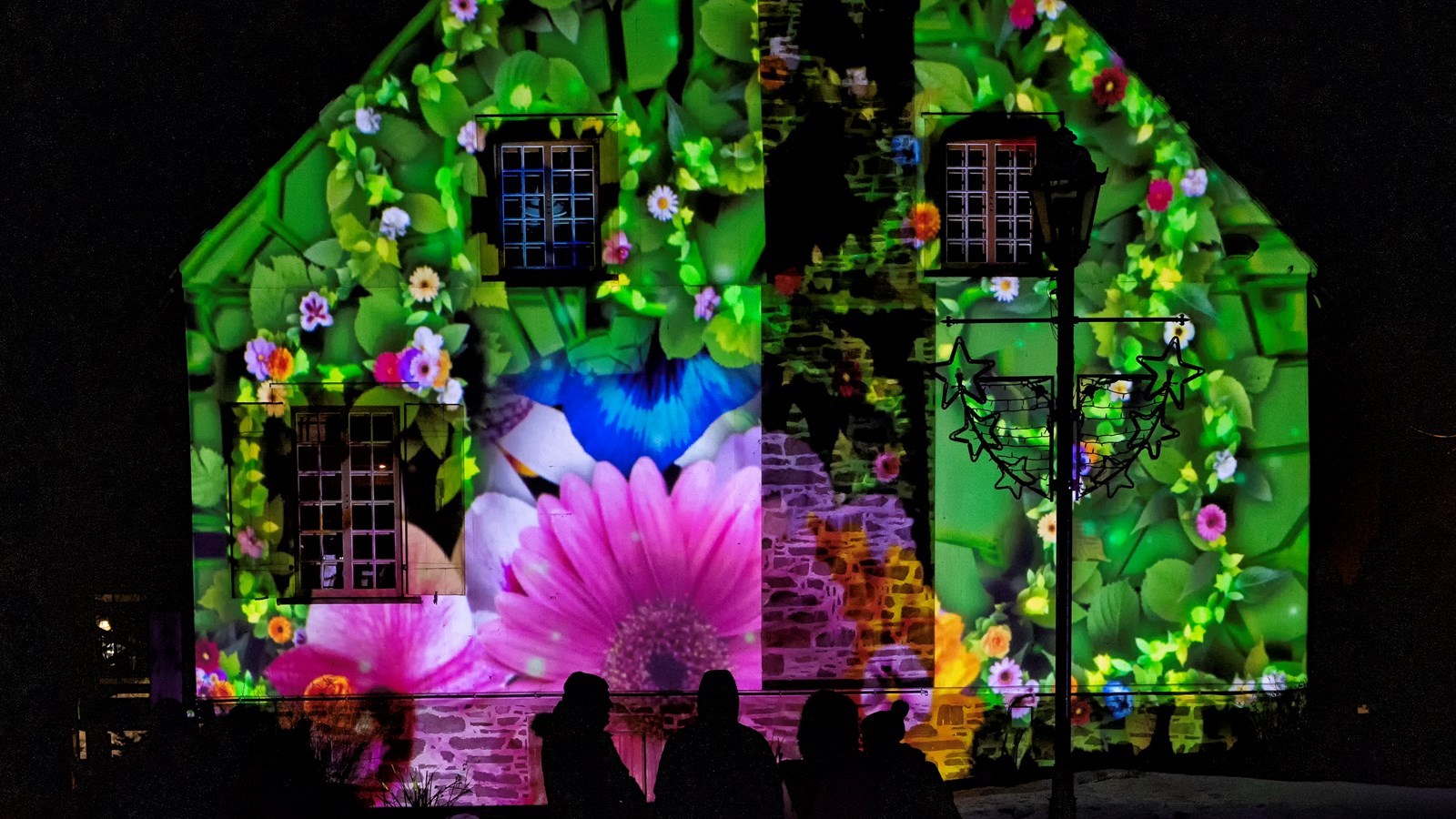 Explora: Trois artistes, trois oeuvres, un grand projet