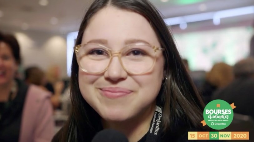 Faites comme Alexa et inscrivez-vous au Concours de bourses étudiantes propulsé par Desjardins