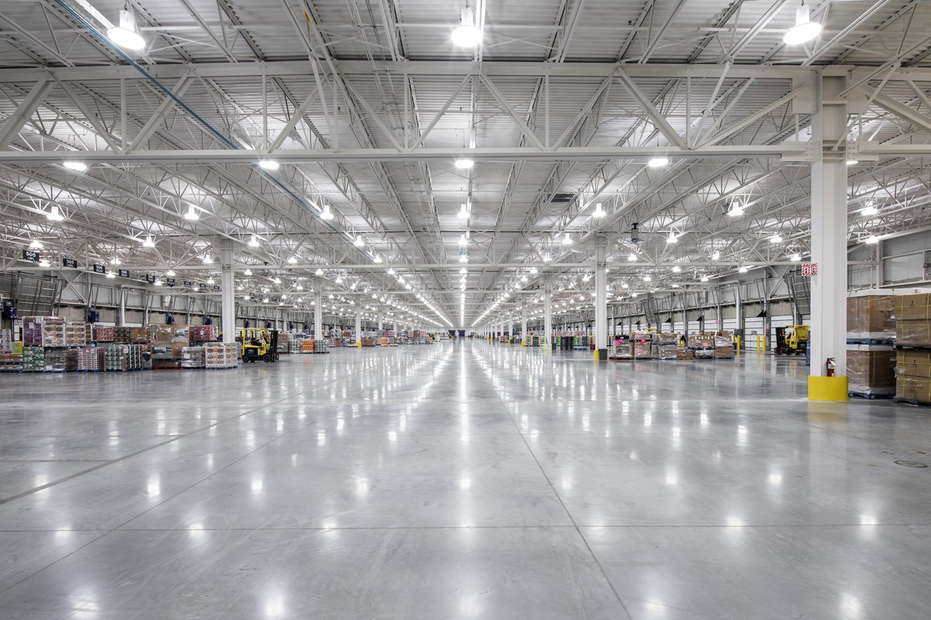 Parmi les projets réalisés par DIVCO, on compte cet entrepôt situé à Varennes pour Costco
